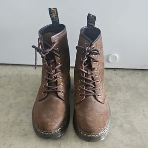 Dr. Martens Brown Leather Boots Worn Twice Size 9